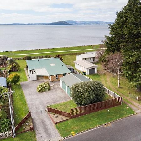 Daydream House, Sunrise, Sunset Views Across Lake Rotorua Dış mekan fotoğraf
